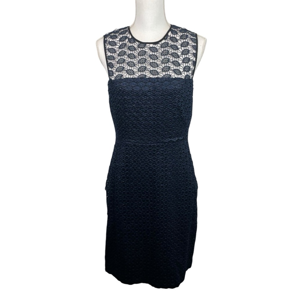 Diane von Furstenburg | Navy Blue Kinchu Lace Cocktail Dress